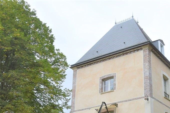 Motte castrale et château du Plessis-Saint-Jean